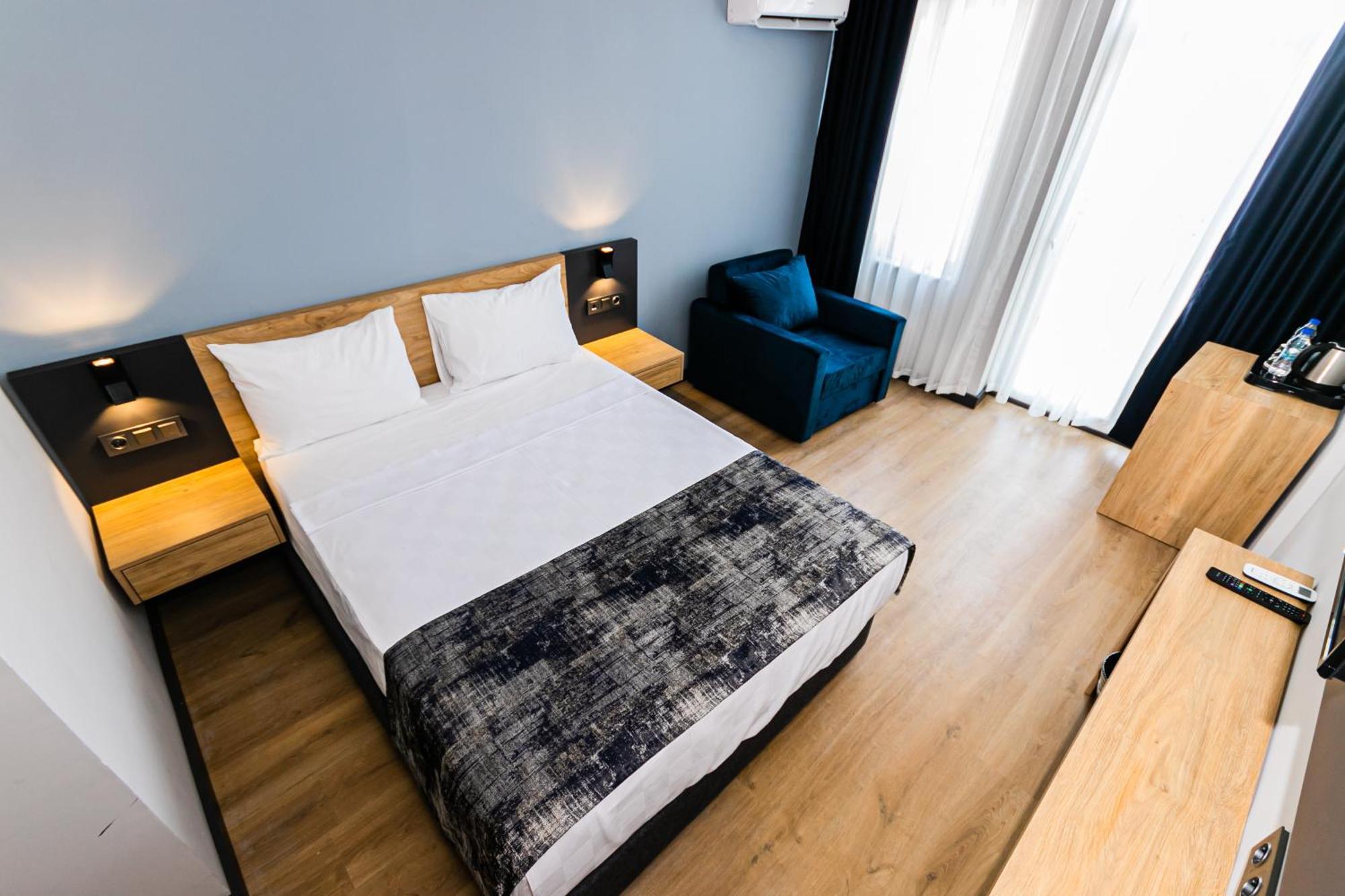 אנטליה Lara World Hotel מראה חיצוני תמונה