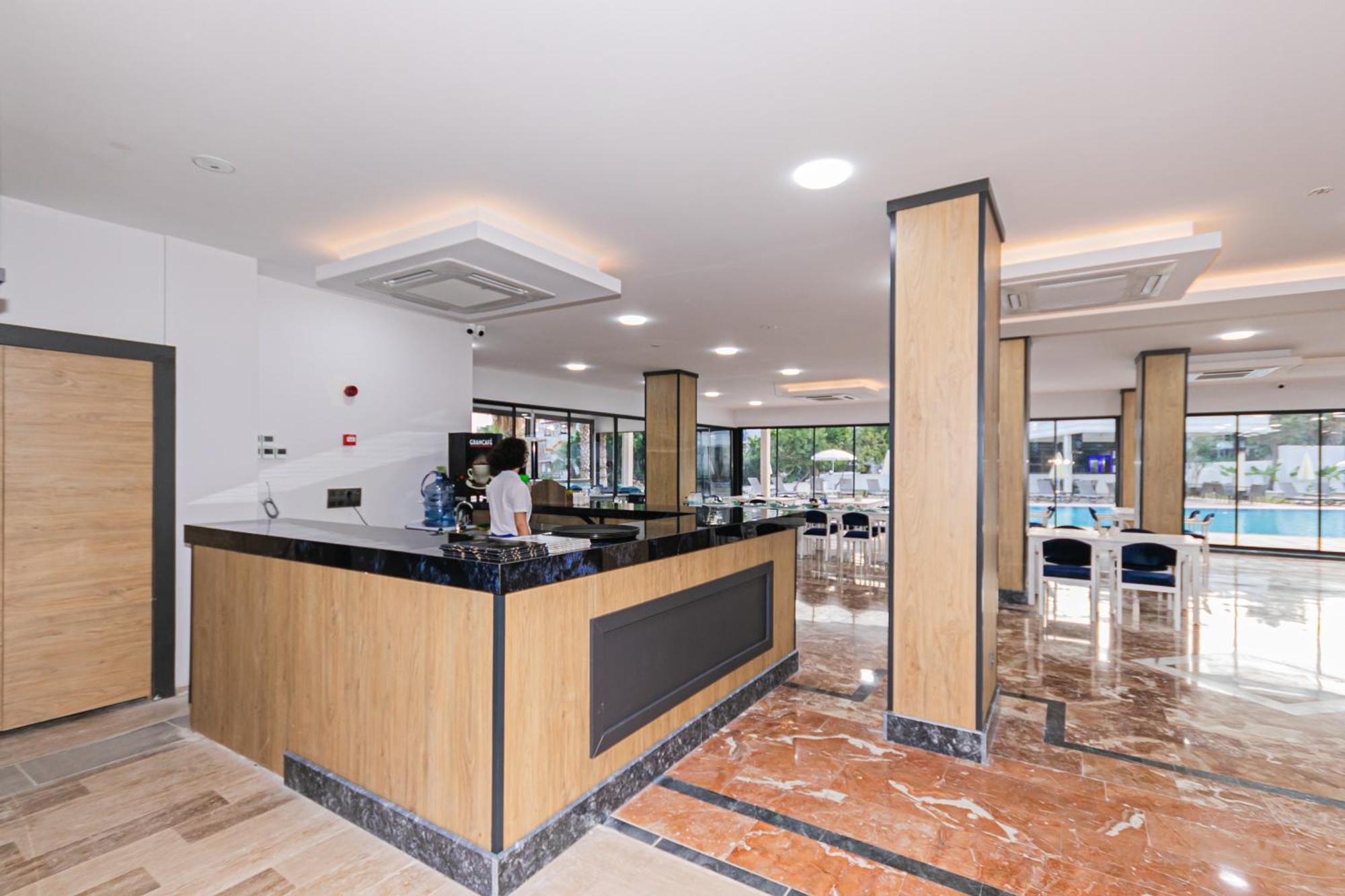 אנטליה Lara World Hotel מראה חיצוני תמונה